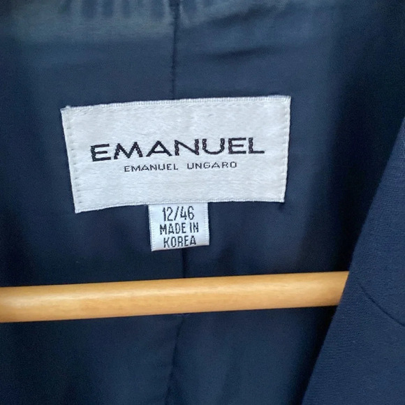 Vintage EMANUEL, EMANUEL UNGARO Woman’s Long Line Wool Blend Blazer, 12/46 - Picture 9 of 9